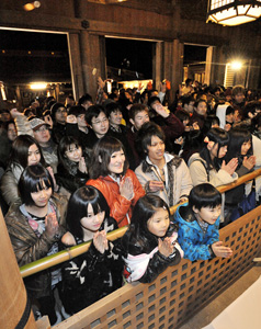 新年に願い 県内の寺社 初詣客でにぎわう（石川県）