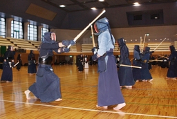 新春恒例、少年剣士が寒稽古