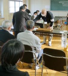 双葉町長の突然辞意、周辺自治体から懸念の声