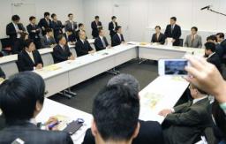 ネット選挙:与野党11党、解禁合意 今国会で改正 メールの運動、焦点