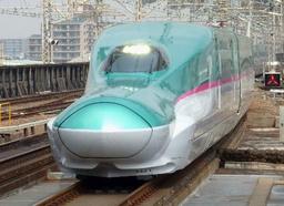 革新技術を搭載 JR東、320キロ「はやぶさ」試乗会