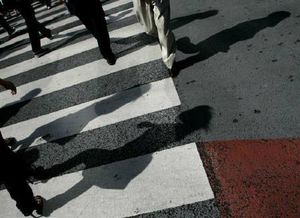 街角景気、4か月連続で上昇…アベノミクス好感