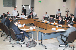 もんじゅ活断層の痕跡なしと報告