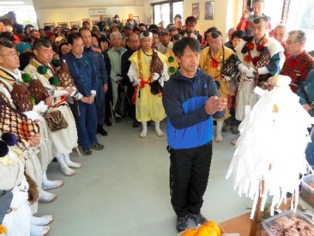 安全などを祈願する高久勝町長ら＝那須町の那須ロープウェイ山麓駅
