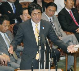首相、正恩氏との会談を視野に…拉致問題解決で