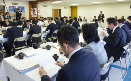 敵基地攻撃能力保有を検討へ 防衛省、新大綱案へ議論