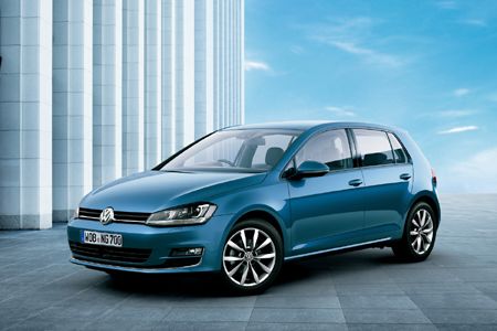 フォルクスワーゲンが新型「ゴルフ」 燃費2割以上改善