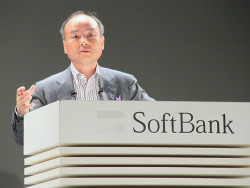 米クリアワイヤ争奪戦、ソフトバンク陣営が一転優位に
