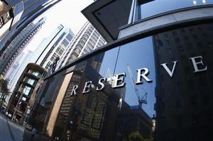 〔外為マーケットアイ〕ドル99.75円に上昇、手元のキャッシュをドルや日経平均に振り向ける動き