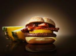マクドナルドが1000円バーガー 7月の3日間限定