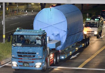 「ＭＲＪ」胴体、三菱重工小牧南工場へ搬送（愛知県）