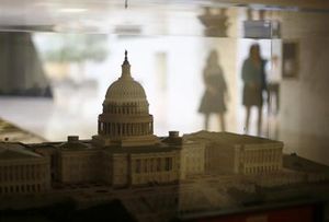 米大統領、議会幹部との財政協議を延期 上院指導部に時間与えるため=ホワイトハウス