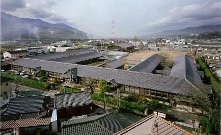 文化審議会:戦前木造校舎や那須神社を重文に
