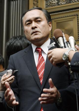 小泉元首相:「原発ゼロ」発言が「さざ波」