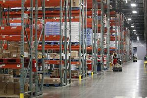 7~9月期の米GDP速報値、年率2・8%増に拡大 不安材料も