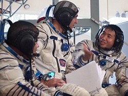 47NEWS > 共同ニュース > 地球の姿に感動 若田さん船長に意気込み