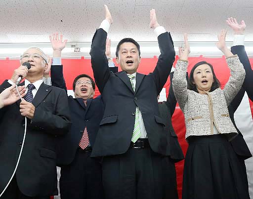 再選から一夜 湯崎氏”重み”かみしめる（広島県）