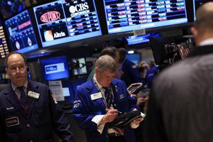 米国株：上昇、ダウ平均は最高値更新－