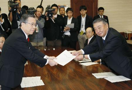 知事、与党提言を評価/自民・大島氏と面会