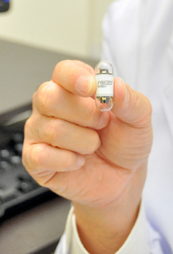 カプセル内視鏡のんで大腸がん検査 1月から保険適用