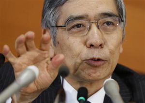 アングル:成長戦略の足踏み懸念 黒田総裁が重要性強調