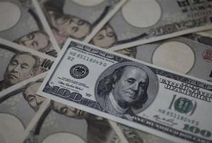 ユーロ、一時137円37銭 4年1カ月ぶり円安水準