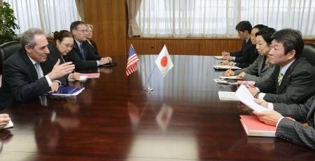 TPP、関税巡り日米閣僚協議 5項目「1センチも譲れず」
