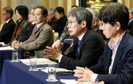 秘密保護法案:「反対する学者の会」参加2000人超す