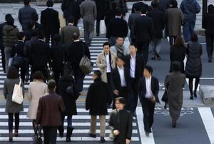 来年度成長率1.3%で調整、税収50兆円規模に=政府筋