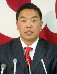 阿部、変動制2年6億円で更改「自分へのプレッシャーになる」