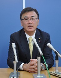 森屋参院議員:県議に高級牛肉「妻と秘書が歳暮で」 「以前からの慣例」 /山梨
