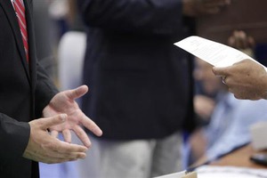 米消費者信頼感指数:12月は78.1