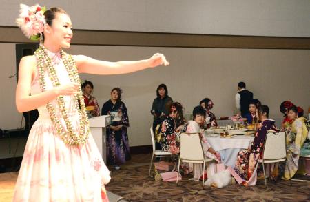 福島)新成人、久々再会 いわきで双葉町が式典