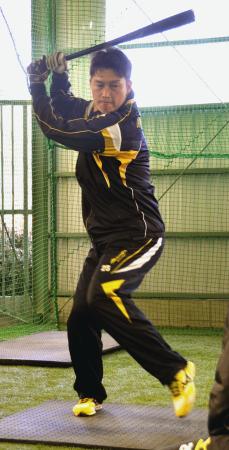 新井三塁守る!ゴメス加入で背水の覚悟