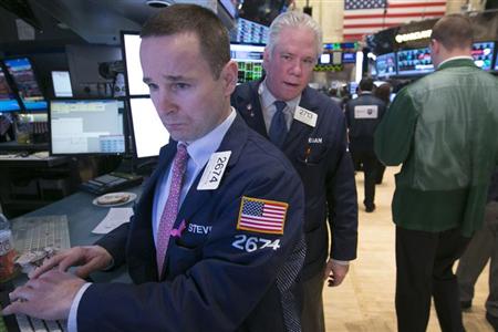 米株は低調な中国指標受け下落、ダウは3日続落