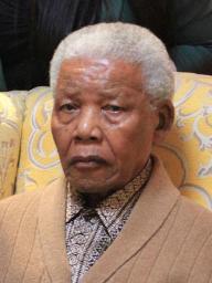 南ア:マンデラ氏の遺言状公開 遺産４億１０００万円