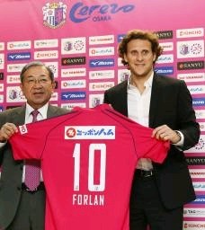 フォルランがC大阪合流、「早く試合に出たい」