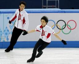 五輪フィギュア:サルコウ失敗の羽生 金でも「悔しい」