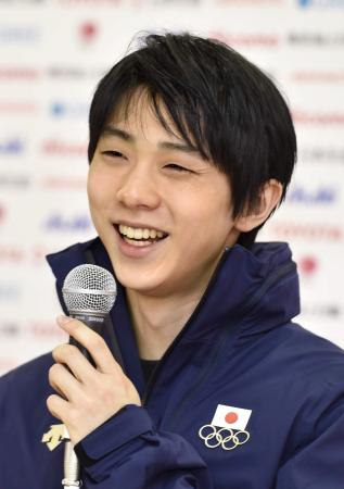 羽生の金メダル祝福=カーリング日本4敗目〔五輪〕