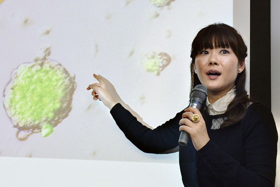 万能細胞:不自然な画像指摘 小保方さん論文、早大が調査開始