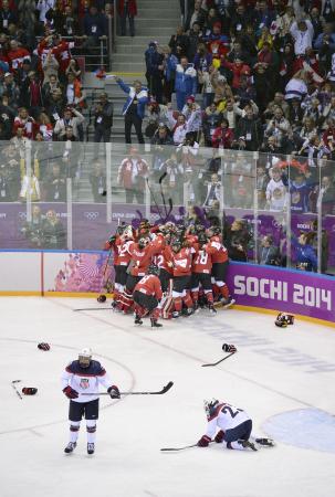 カナダ、延長の末に米国に逆転し4連覇/アイスホッケー