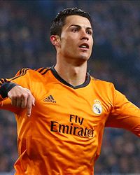 シャルケ大敗、チェルシーは引き分け=サッカー欧州CL