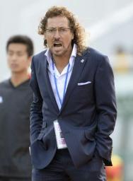 岐阜ラモス監督、白星発進も受け身に激怒