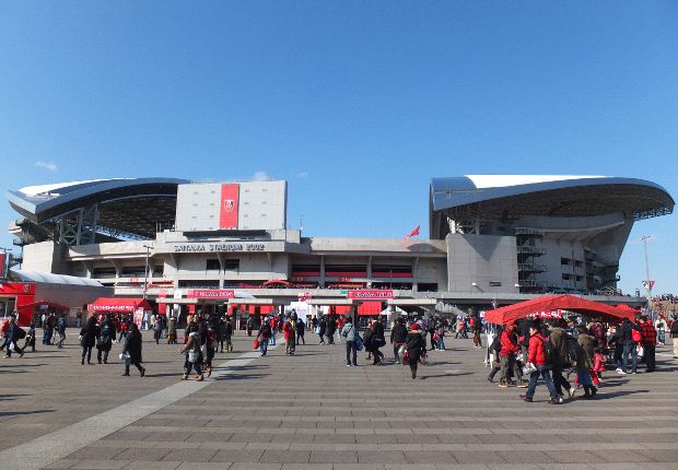 浦和横断幕全て禁止へ…経緯説明社長陳謝