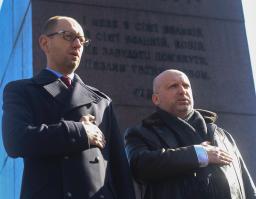 オバマ米大統領:対露制裁強化、示唆 ウクライナ首相と会談 住民投票「正当性認めぬ」