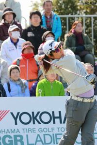 佐伯三貴にハッパをかけられた藤本麻子が好発進!