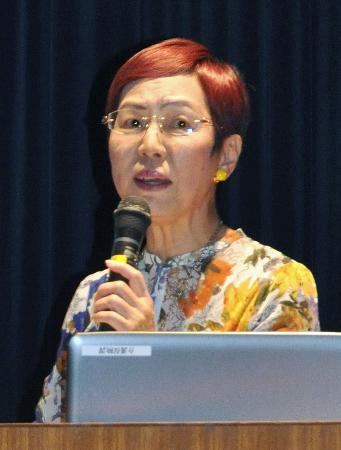 上野さん講演会で市長陳謝 山梨市、中止を撤回