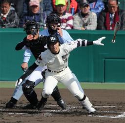 駒大苫小牧、9年ぶり白星=海南が池田をリード-選抜高校野球