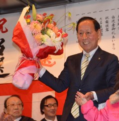 選挙:下妻市長選 稲葉氏が無投票再選 「若者集まるまちに」 /茨城