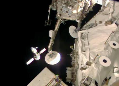 若田さん同僚、ＩＳＳ到着＝船長として出迎え